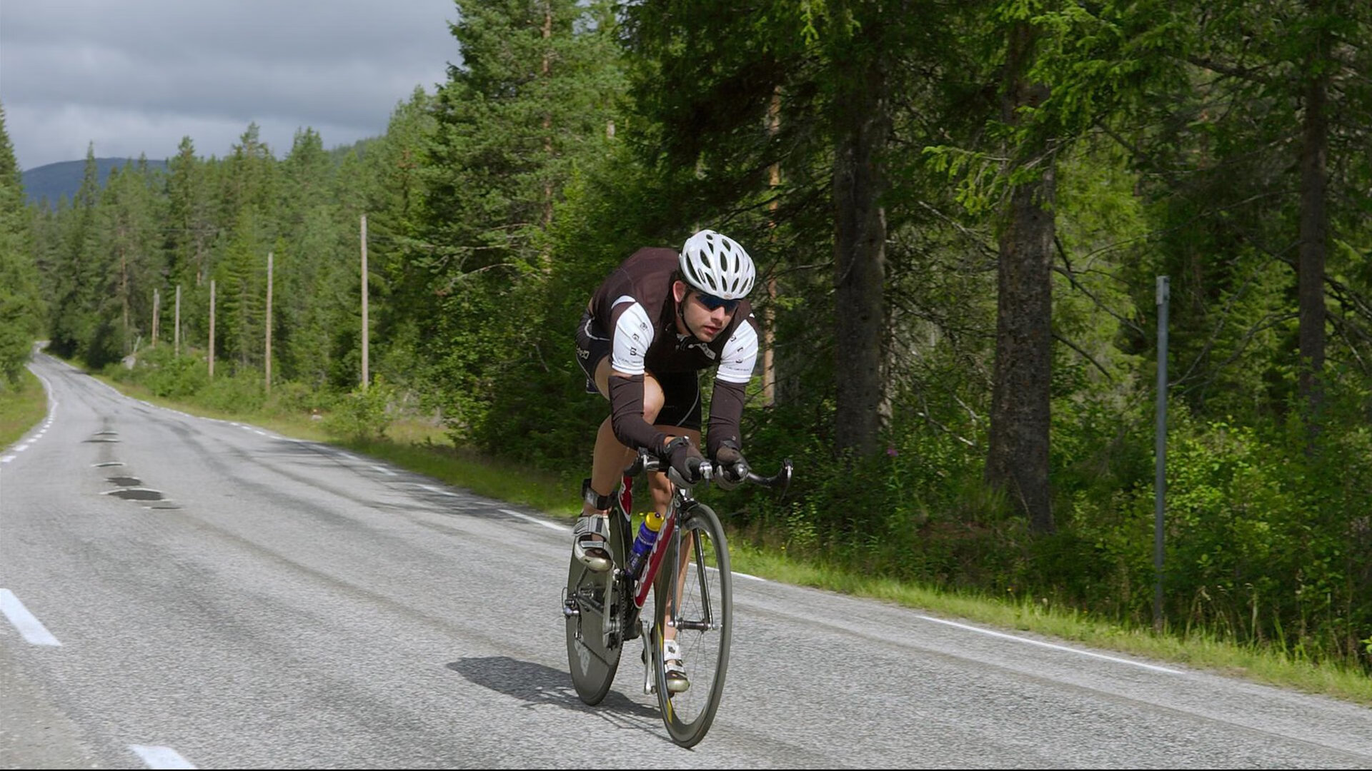 电竞行业的知识产权保护：打击盗版与维护创新，电竞版权号